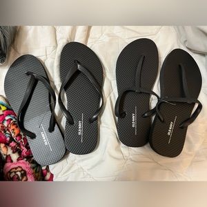NWOT 2 Pairs Old Navy Black Flip Flops